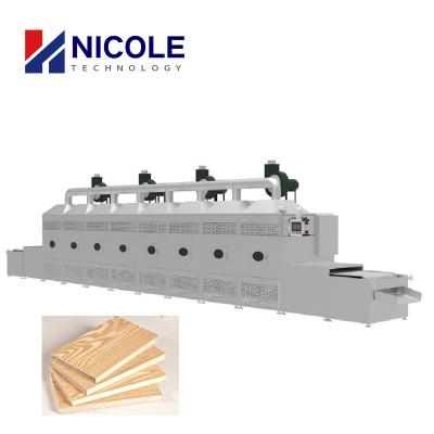 China OEM Belt Type Microwave Dryer Sterilization Machine PLC Control High Output for sale