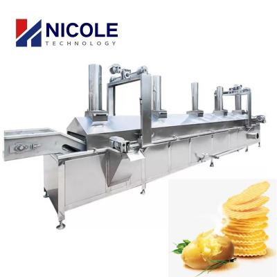 China Multifunctional Pellet Fryer Continuous Belt Type Potato Chip Fryer Equipment for sale