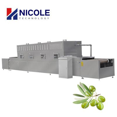 China Olive Leaf Industrial Microwave Dryer Equipment Conveyor Belt Type Customized for sale