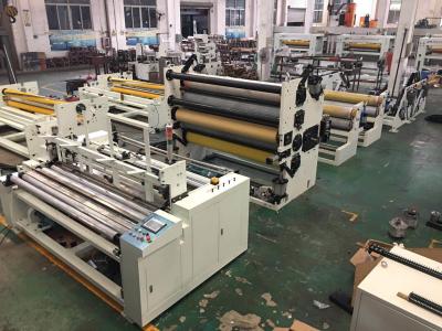 China Toilet Tissue / Kitchen Towel Rewinding Machine With High Speed Economical for sale