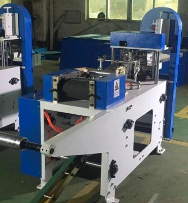 中国 7.3Kwトイレット ペーパーのホールダー/ナプキンの折る機械1/4は折りました鋼鉄ペーパーEmbosingおよび色刷を/ 販売のため