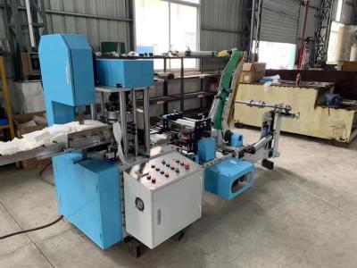 China 1/4 Folded Paper  Napkin Making Machine Pneumatic Feeding Type Medium Speed 200 Meter / Min for sale