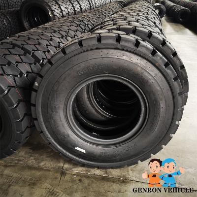 Chine Excavatrice de roues de rouleau de route Tires 20.5-25 pour de petits chargeurs et bouteur à vendre