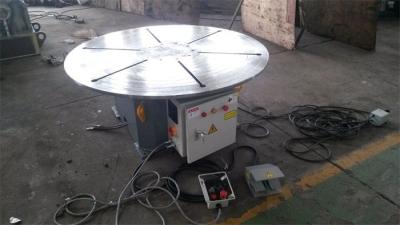 China Motorized Horizontal Rotary Welding Positioner for sale