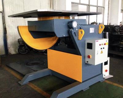 China 2T Capacity Welding Positioner With 1200mm Square Table / Tilting Speed Digital Readout for sale