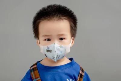 中国 使い捨て可能なマスクの子供の保護マスク3つの層Non-wovenマスク 販売のため