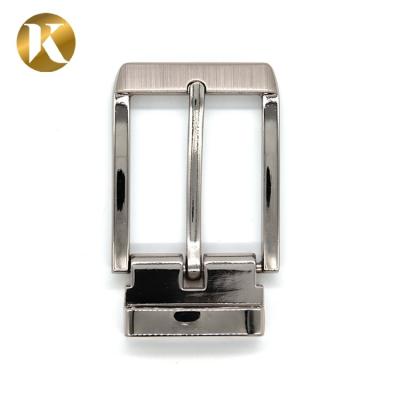 Chine Boucles de ceinture lisses de Pin de la surface 35mm très utilisées pour le sac unisexe/ceinture à vendre
