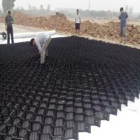 Quality 1.1mm-1.7mm Thickness HDPE Geocell for Road Soil Stabilization and Slope for sale