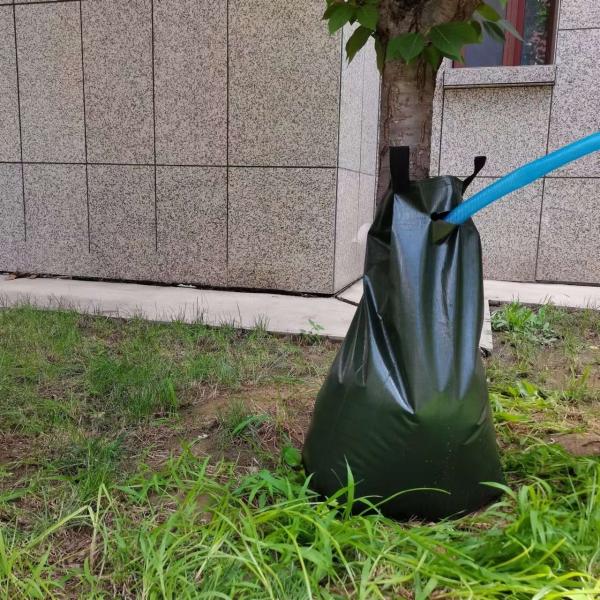 Quality 250-3500g PE Tree Watering Bag Slow Release Watering System for Trees 4 Pack 20 for sale