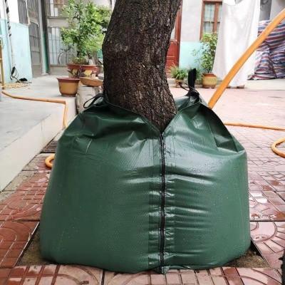 China 20 Gallon Slow Release Tree Watering Bag Made of Durable PVC Material with Zipper for sale