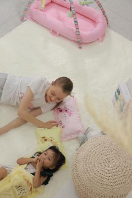 China Mediana firmeza almofada de bebê recém-nascido almofada de corpo infantil poliéster à venda