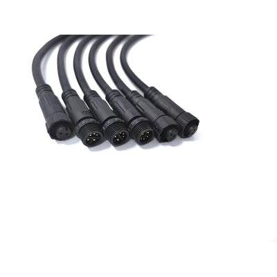 Chine M12 noir 4 Pin Waterproof Cable Connector 250V a évalué le mâle de tension à vendre