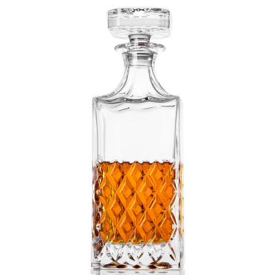 China Whiskey Decanter Amazon Glass Set With Gift Box Hot Sale Classic Vessel en venta