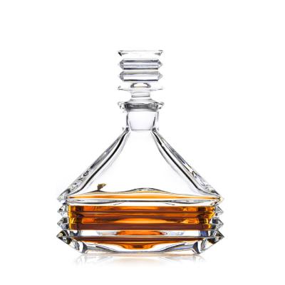 China Fashion Wholesale Custom Crystal Oxford Glass Decanter Bottle Aroma Play Decanter Jug for sale