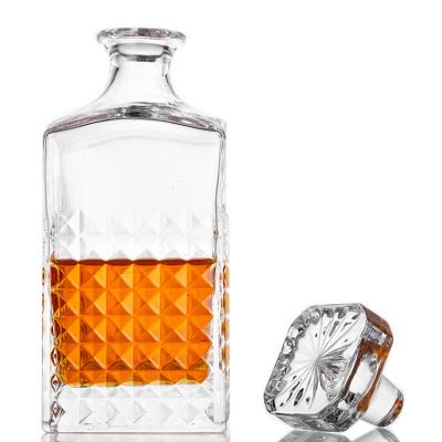 China Unique Vintage High Quality Crystal Glass Drinking Clear Glass Whiskey Decanter for sale