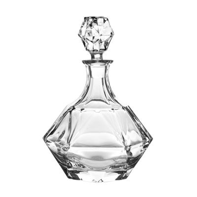China Modern High Quality Heart Of The Ocean Series Crystal Decanter Whiskey Set Wine Decanter en venta