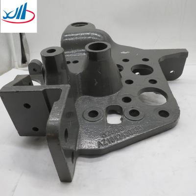 China Good Performance Trucks and cars auto parts right front flip bracket AZ1642439336 for sale