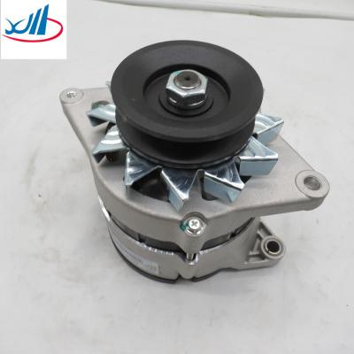 China 27040-54060 Auto Electrical Systems New Alternator w/ Pump for HILUX VI Pickup (_N1_) 2.4D 2L 84-98 50A 12V for sale