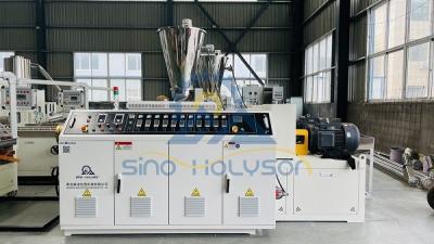 Chine Machine d'extrusion de panneaux muraux en PVC 200-250 kg/h à vendre
