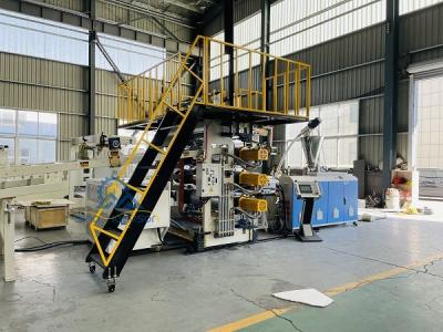 China 15m/min Máquina de fabricación de láminas de PVC UV Línea de extrusión de láminas de mármol 380V 50Hz 3 fases en venta