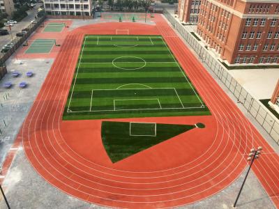 China Espessura de borracha da pista de atletismo 13mm do campo de jogos para exterior à venda