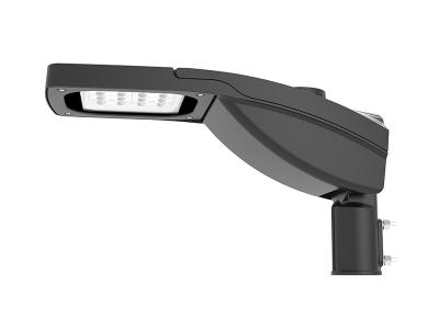 中国 縦 LED の屋外の街灯、AC 街路灯の調節可能な角度 IP66 販売のため
