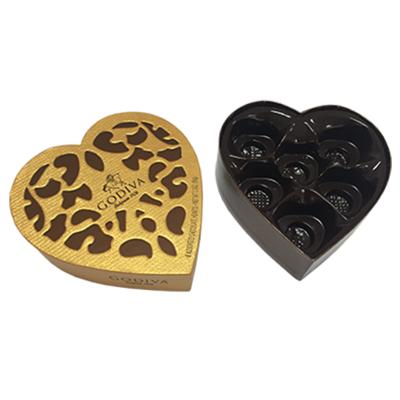 China Customized Size Card Paper Heart Shaped Box For Gift With UV Spot for sale