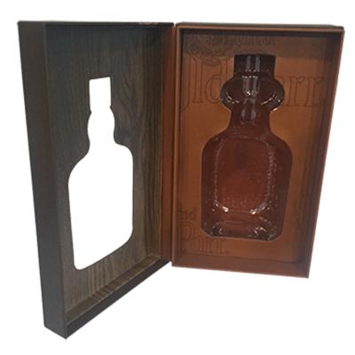 China Wood Grain Paper Clamshell Box Design Wine Packaging Box for sale
