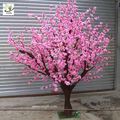 China UVG CHR036 pink silk trees with artificial peach blossom for indoor wedding decoration for sale