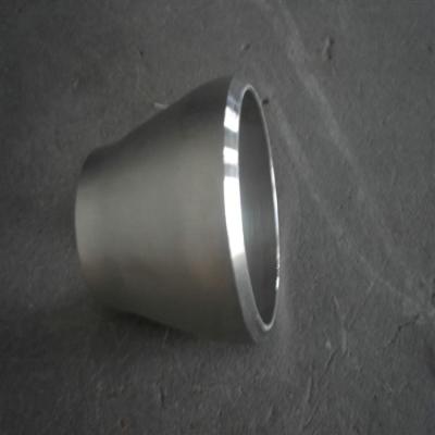 Cina ASME / ANSI B16.9 Sch 40 Carbon Steel Pipe Fitting Butt Weld Seamless Concentric Reducer in vendita