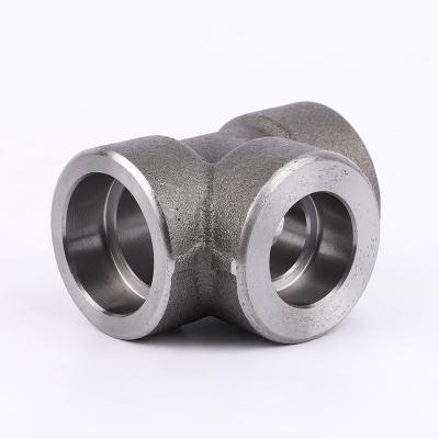 China Socket Welding Tee 304 Stainless Steel Reducing Tee Forged Pipe Fittings ASME B16.9 for sale