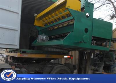 China Reinforcing Bar Wire Fence Machine / Crimped Wire Mesh Machine Customized Color for sale