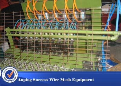 Китай Автоматический сварочный аппарат загородки контроля для заполненной сетки ворот панели поголовья продается