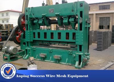 China High Speed Expanded Metal Machine No Waste Production 70 Times / Min for sale
