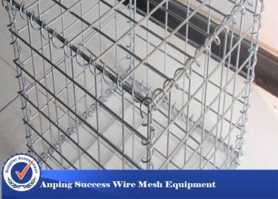 China Silver Galvanized Gabion Mesh Cage / Stone Cage Wire Mesh Easy Install for sale