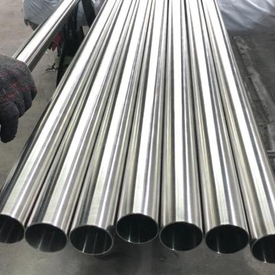 China Ss 304 Stainless Steel Round Pipe Suitable For Hot Water Delivery for sale