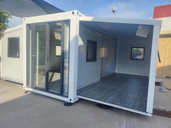 Quality Flat 40ft Expandable Container Homes , 2 Bedroom Prefab Folding Container House for sale