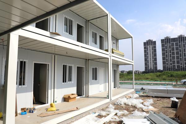 Quality Detachable Prefabricated Shipping Container Houses Anti Seismic Mobile Prefab for sale