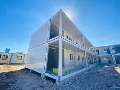 China Resistencia al viento Contenedor de envío con paquete plano Casas de acero Casa móvil prefabricada en venta