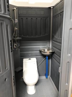 Chine Toilette portable en conteneur préfabriqué, toilette portable en HDPE amovible à vendre