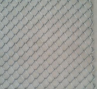 China HUANHANG 5X5CM Galvanized Chain Link Fence PVC Coated for sale