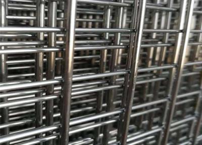 China Galvanised 3mm Wire Diameter 2x3cm Hole Welded Wire Panels for sale