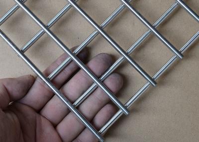 China 30m Length 10x10 Square Hole Ss Welded Wire Mesh for sale