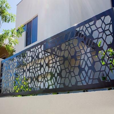 China Rigid Metal Garden Fence Panel Galvanized Metal Cut Out Garden Screens for sale