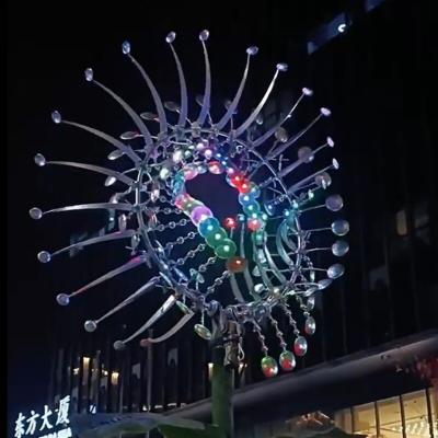 China Outdoor Kinetic Wind Sculpture Garden Metal Decorative Driven By Wind for sale