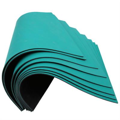 Chine 106 ohms de Cleanroom de tapis dispersif statique en caoutchouc d'ESD à vendre