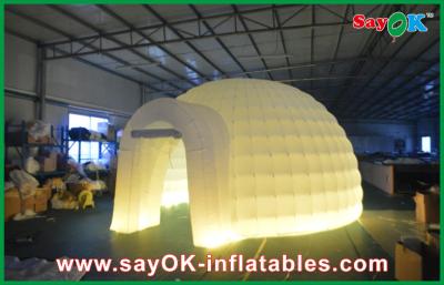 Chine La tente gonflable d'air de mariage extérieur, Moblie a mené la tente de camping gonflable de demi-cercle à vendre