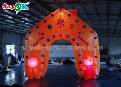 China Aufblasbare Weihnachtsbogen-Lebkuchen-Mann-Süßigkeit haftet Weihnachtsaufblasbaren Bogen mit LED-Licht zu verkaufen