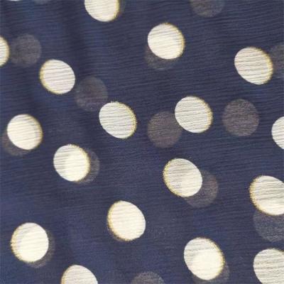 Chine l'AOP de Crinckle de tissu de mousseline de soie du polyester 75gsm a imprimé et d'or à vendre