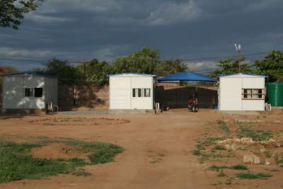 China Movable Modular Prefabricated Accommodation With Sandwich Panel Wall for sale
